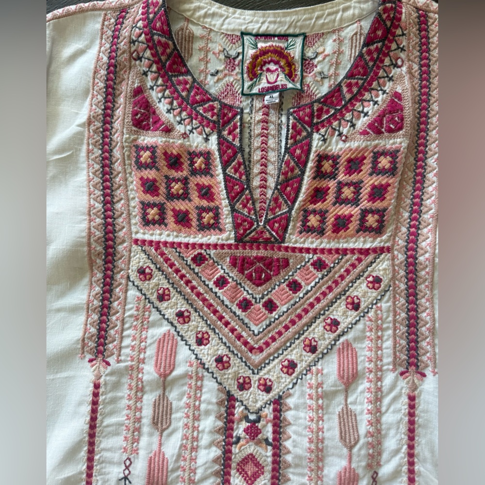 Johnny Was Floral Embroidered Top - Picture 7 of 8